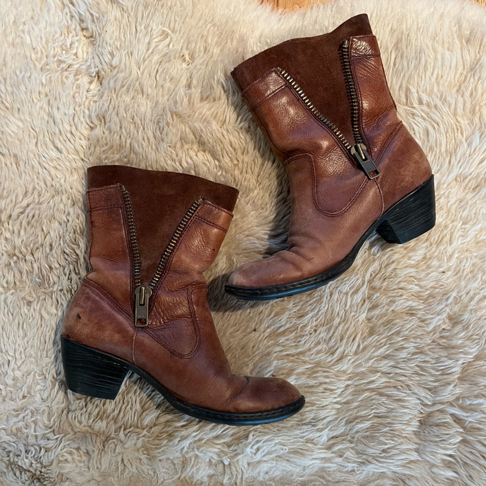 Born Mila Boots